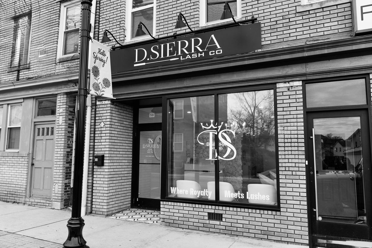 D.Sierra Lash Co. Little Falls